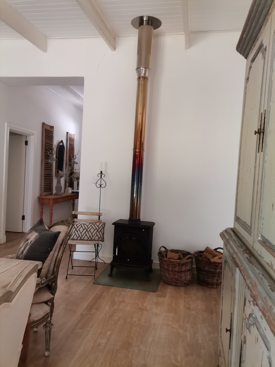 To Let 3 Bedroom Property for Rent in Martinville Western Cape